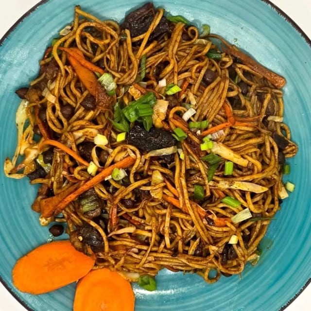 Beef Sukuti Chow Mein.