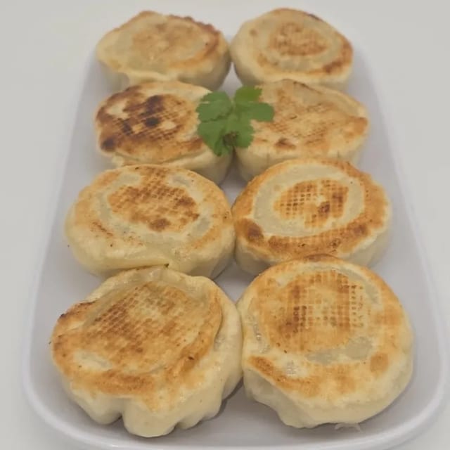 Chicken Momo Kothey.