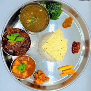 Chicken Thali